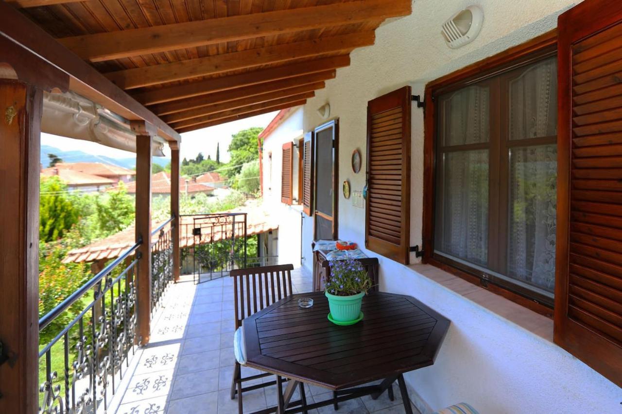 Appartamento Diana'S House Khrisokastron Esterno foto